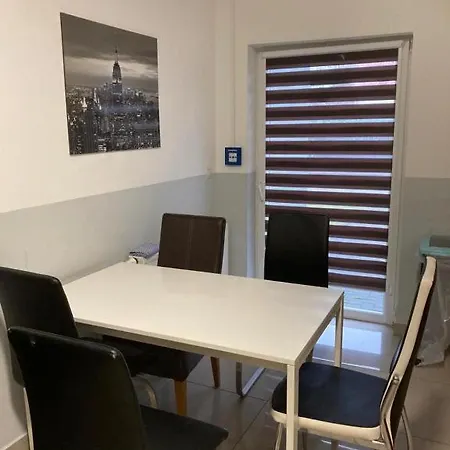 Ellwuerder Hof Hostel *